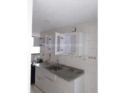 Apartamento de 3 alcobas en venta en Santa Helena, Ibagué, 70 m² · foto 5 de 12