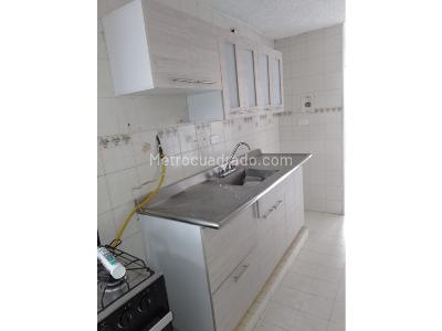 Apartamento de 3 alcobas en venta en Santa Helena, Ibagué, 70 m² · foto 6 de 12