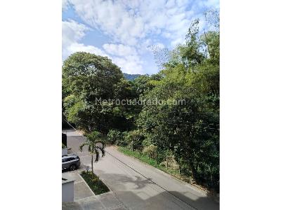 Apartamento de 4 alcobas en venta en El Vergel, Ibagué, 212 m² · foto 17 de 20