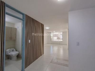 Apartamento de 2 alcobas en venta en Centro, Ibagué, 72 m² · foto 2 de 15