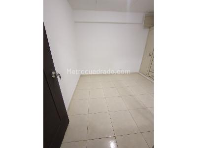 Casa de 5 alcobas en venta en Los Mandarinos, Ibagué, 375 m² · foto 11 de 20
