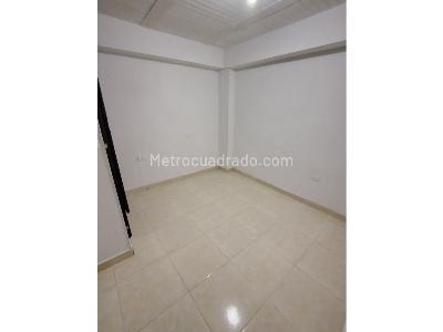 Casa de 5 alcobas en venta en Los Mandarinos, Ibagué, 375 m² · foto 17 de 20