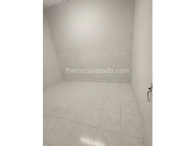 Casa de 2 alcobas en venta en San Cayetano, Ibagué, 200 m² · foto 11 de 16