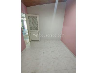 Casa de 2 alcobas en venta en San Cayetano, Ibagué, 200 m² · foto 14 de 16