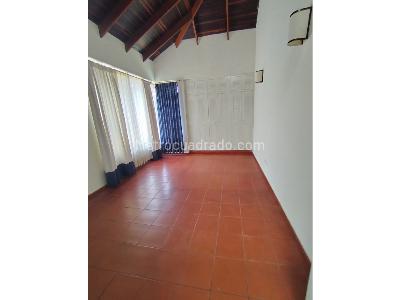 Casa de 4 alcobas en venta en Aparco, Ibagué, 280 m² · foto 10 de 20