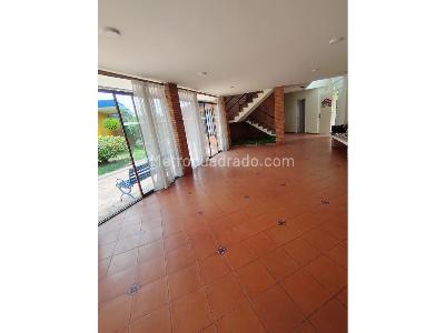 Casa de 4 alcobas en venta en Aparco, Ibagué, 280 m² · foto 5 de 20