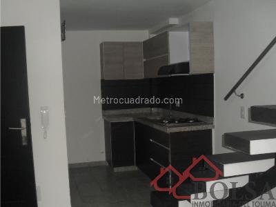 Casa de 5 alcobas en venta en Casa Club, Ibagué, 600 m² · foto 3 de 20