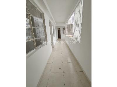 Apartamento de 5 alcobas en venta en Hipodromo, Ibagué, 188 m² · foto 14 de 20