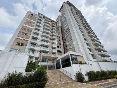Apartamento de 3 alcobas en venta en Calarca, Ibagué, 98 m² · foto 2 de 20