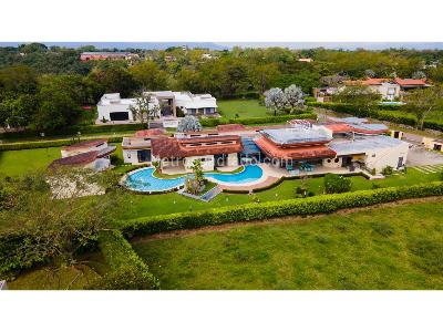 Casa de 5 alcobas en venta en Picaleña, Ibagué, 1000 m² · foto 8 de 20