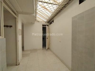 Casa de 3 alcobas en venta en Varsovia, Ibagué, 123 m² · foto 11 de 20