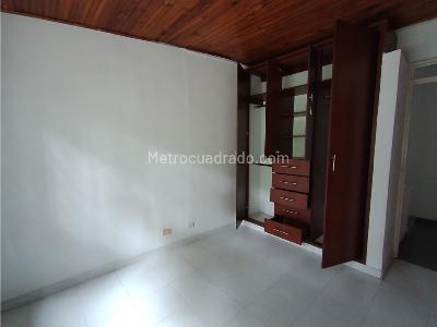 Casa de 3 alcobas en venta en Varsovia, Ibagué, 123 m² · foto 17 de 20