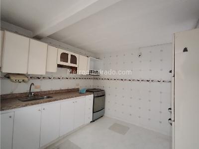 Casa de 3 alcobas en venta en Varsovia, Ibagué, 123 m² · foto 8 de 20