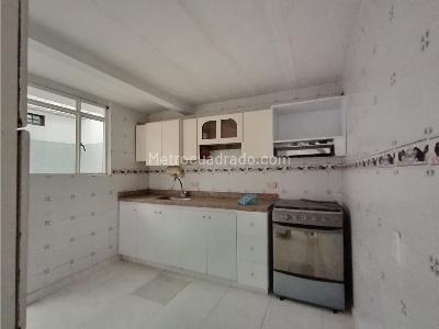 Casa de 3 alcobas en venta en Varsovia, Ibagué, 123 m² · foto 9 de 20