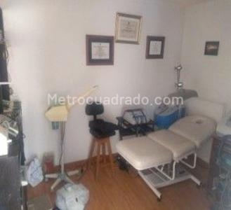 Casa de 5 alcobas en venta en Velodromo, Bogotá, 250 m² · foto 11 de 15