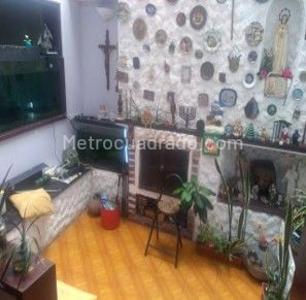 Casa de 5 alcobas en venta en Velodromo, Bogotá, 250 m² · foto 13 de 15
