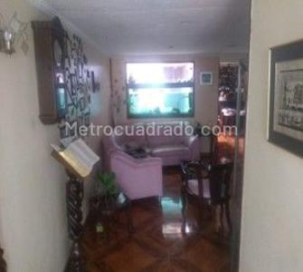 Casa de 5 alcobas en venta en Velodromo, Bogotá, 250 m² · foto 15 de 15