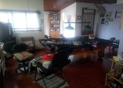 Casa de 5 alcobas en venta en Velodromo, Bogotá, 250 m² · foto 3 de 15