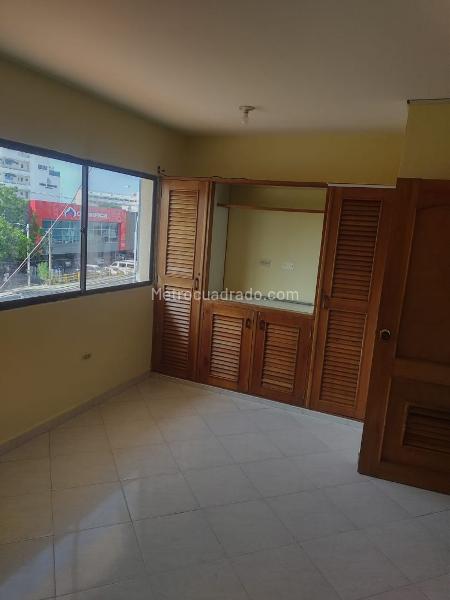 Piso – Santa Marta - Más