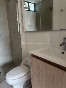Apartaestudio en arriendo en Quintas De Santa Barbara, Bogotá, 54 m² · foto 12 de 16