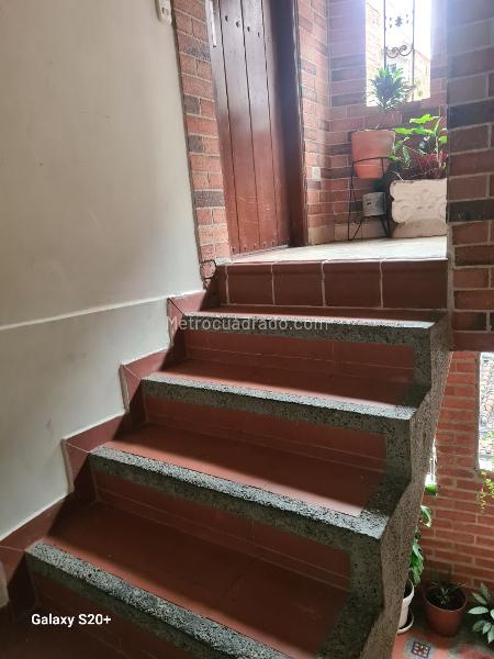 Piso – Bello - Vista 3