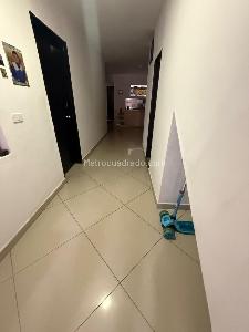 Apartamento de 3 alcobas en venta en El Rosario, Bello, 87 m² · foto 5 de 6