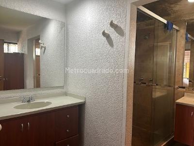 Casa de 4 alcobas en arriendo en Calvin De Leza Del Río, Cajicá · foto 15 de 20