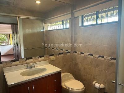 Casa de 4 alcobas en arriendo en Calvin De Leza Del Río, Cajicá · foto 7 de 20