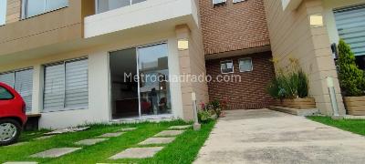 Casa de 4 alcobas en venta en Cr Camino De La Floresta Ii, Chía, 143 m² · foto 4 de 18