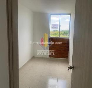 Apartamento de 3 alcobas en venta en C R, Ibagué, 55 m² · foto 4 de 13