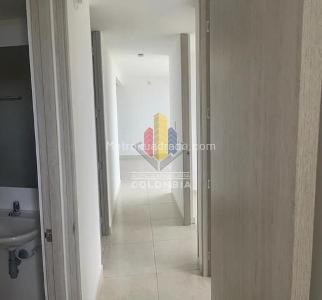 Apartamento de 3 alcobas en venta en C R, Ibagué, 55 m² · foto 8 de 13