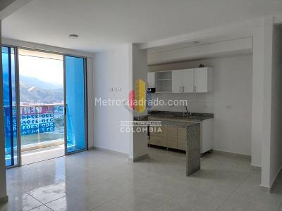 Apartamento de 3 alcobas en venta en Varsovia, Ibagué, 68 m² · foto 2 de 17