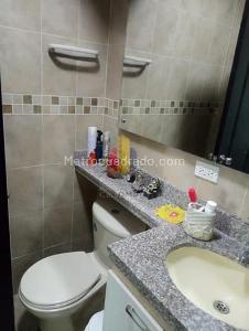 Apartamento de 3 alcobas en venta en Piedra Pintada Alta, Ibagué, 97 m² · foto 8 de 18