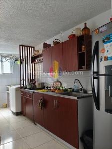 Apartamento de 3 alcobas en venta en Fuente De Los Rosales, Ibagué, 60 m² · foto 3 de 15