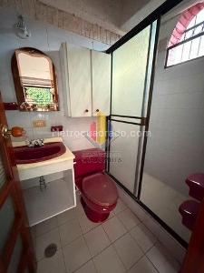 Casa de 4 alcobas en venta en Parrales, Ibagué, 204 m² · foto 5 de 20