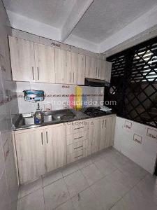 Casa de 4 alcobas en venta en Parrales, Ibagué, 204 m² · foto 7 de 20