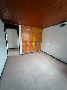Casa de 4 alcobas en venta en Parrales, Ibagué, 204 m² · foto 9 de 20