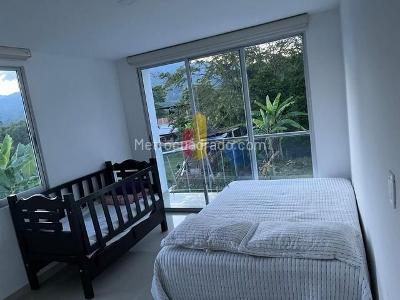 Casa de 4 alcobas en venta en Altos Del Combeima, Ibagué, 540 m² · foto 11 de 20