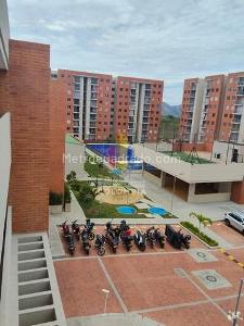 Apartamento de 3 alcobas en venta en Arboleda Jacaranda, Ibagué, 47 m² · foto 14 de 17