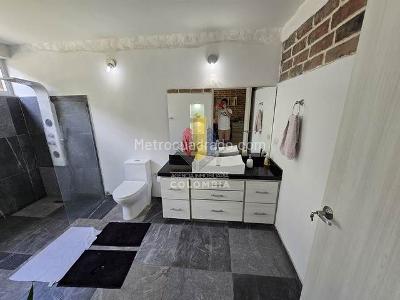 Casa de 4 alcobas en venta en San Francisco, Ibagué, 517 m² · foto 13 de 20