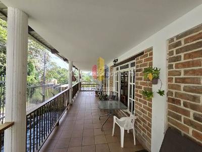 Casa de 4 alcobas en venta en San Francisco, Ibagué, 517 m² · foto 2 de 20