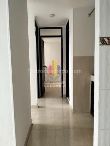 Apartamento de 3 alcobas en venta en Ibagué, 45 m² · foto 10 de 14