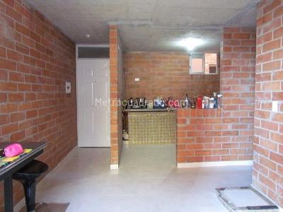 Apartamento de 3 alcobas en venta en El Salado, Ibagué, 60 m² · foto 15 de 18