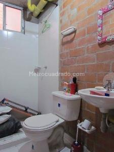 Apartamento de 3 alcobas en venta en El Salado, Ibagué, 60 m² · foto 16 de 18