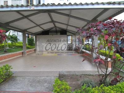 Apartamento de 3 alcobas en venta en Nn, Ibagué, 68 m² · foto 2 de 20
