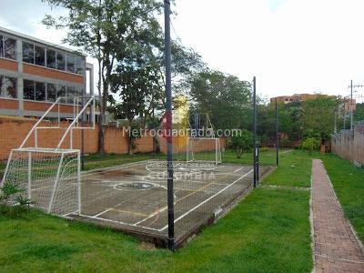 Apartamento de 3 alcobas en venta en El Salado, Ibagué, 58 m² · foto 16 de 18