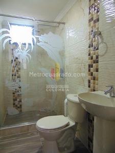Apartamento de 3 alcobas en venta en Comfenalco, Ibagué, 68 m² · foto 11 de 17