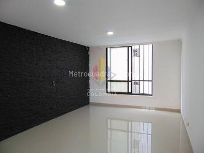 Apartamento de 3 alcobas en venta en Comfenalco, Ibagué, 68 m² · foto 5 de 17