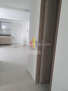 Apartamento de 3 alcobas en venta en Torreon De Varsovia, Ibagué, 65 m² · foto 5 de 20
