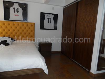 Apartamento de 3 alcobas en venta en Bella Suiza, Bogotá, 218 m² · foto 17 de 19